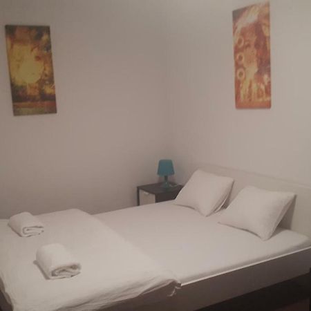 Apartman - Sukromie V Meste Bratislava Exteriér fotografie