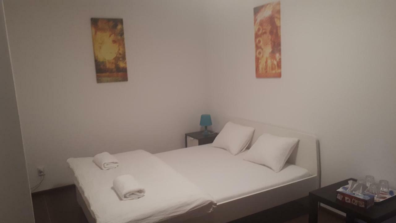 Apartman - Sukromie V Meste Bratislava Exteriér fotografie